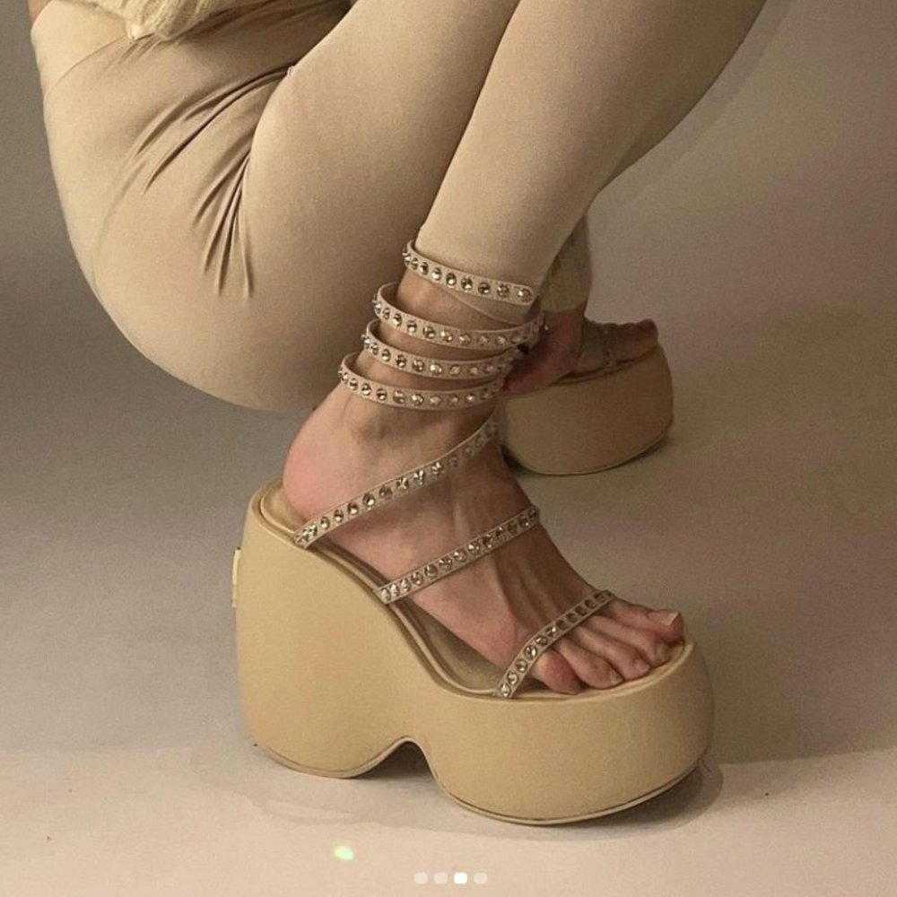 Y2K Naked Wolfe Platforms